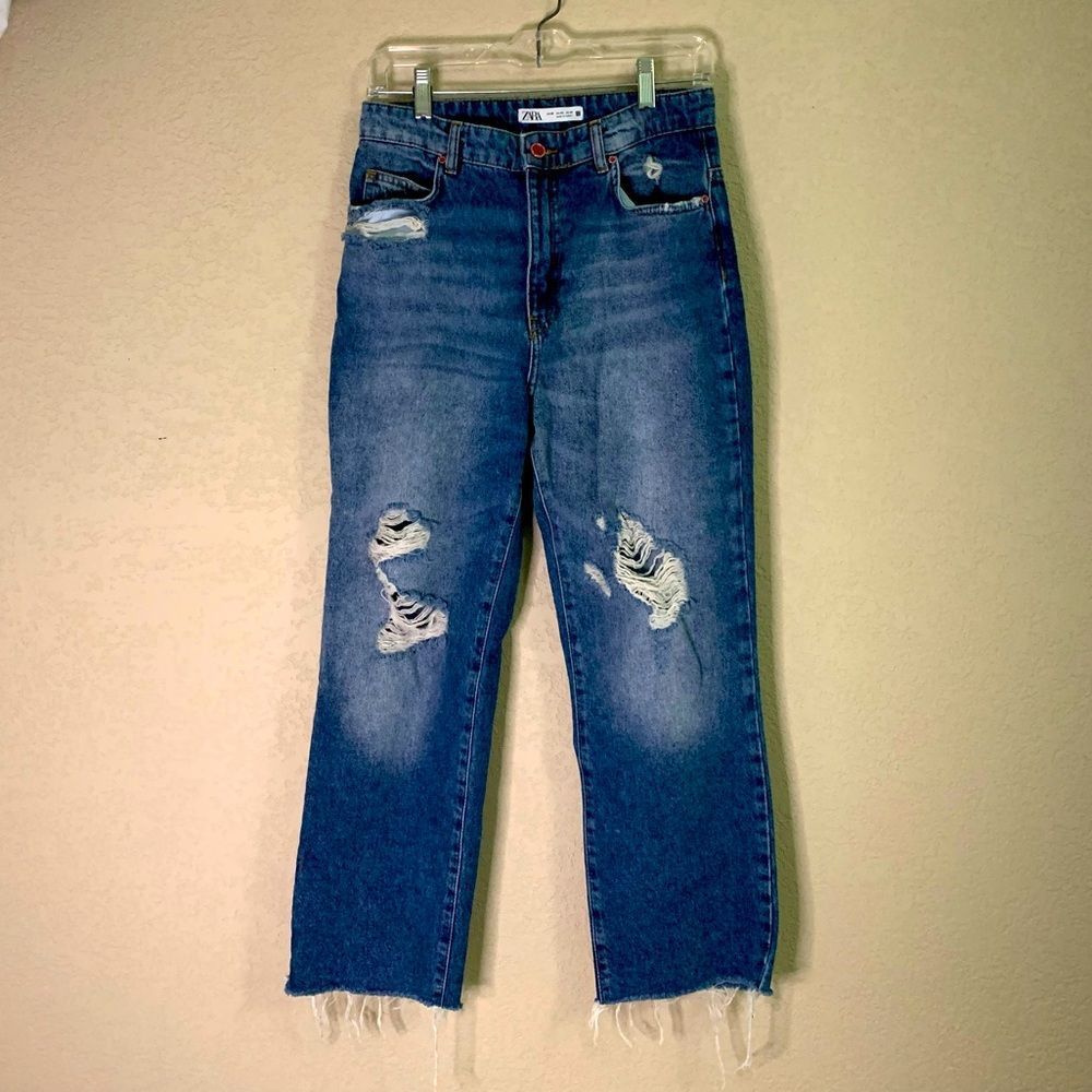 Zara Distressed Jeans - Picture 1 of 12
